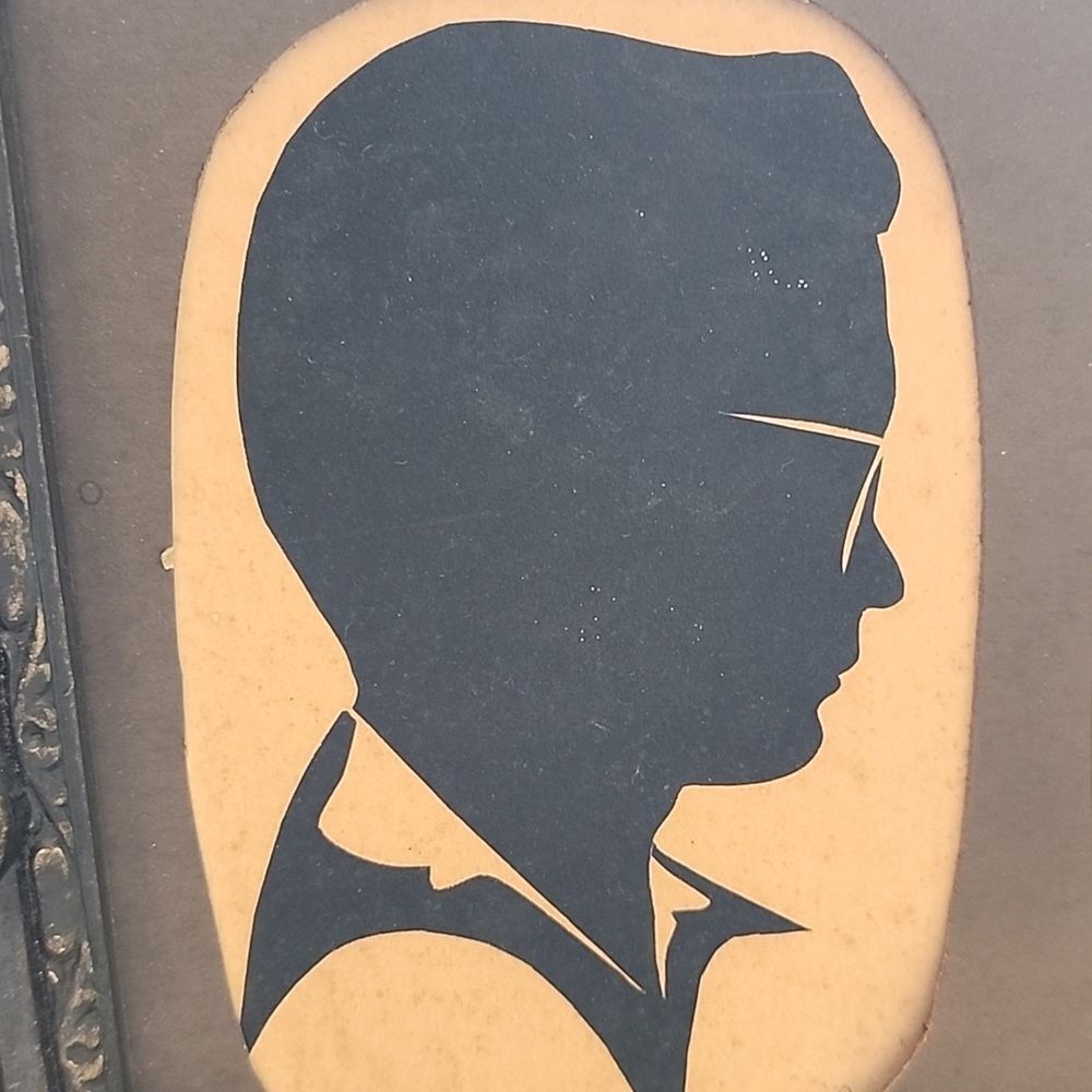 Vintage 1970's Silhouettes Wall Decor - Picture 3 of 8